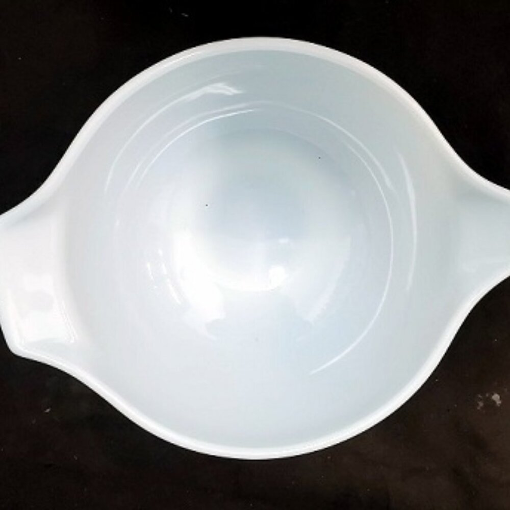 Rare vintage opal white Pyrex Cinderella mixing bowl #442 1 1/2 quart 994475
